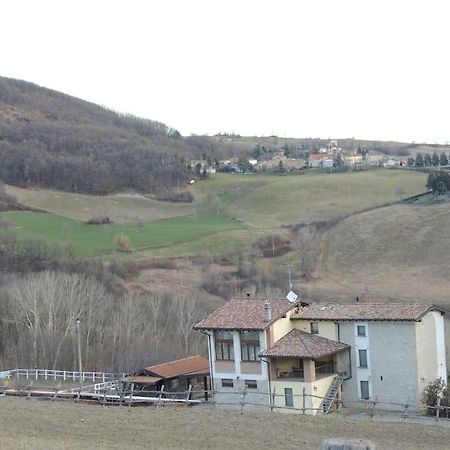 Casa Campagna Con Cavalli Pellegrino Parmense Dış mekan fotoğraf